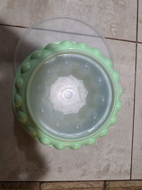 Vintage Tupperware Mint Green Jello Mold  With Lid